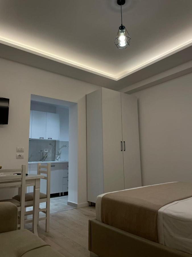 Vila Flabela Vlorë Buitenkant foto