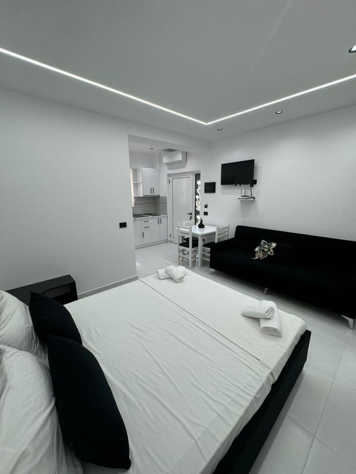 Vila Flabela Vlorë Kamer foto